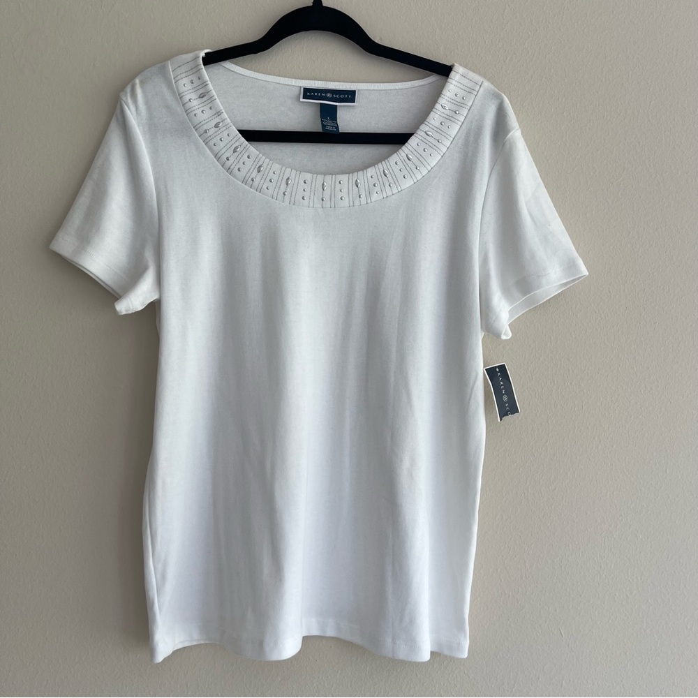 KAREN SCOTT |  White embellished neck top size XL